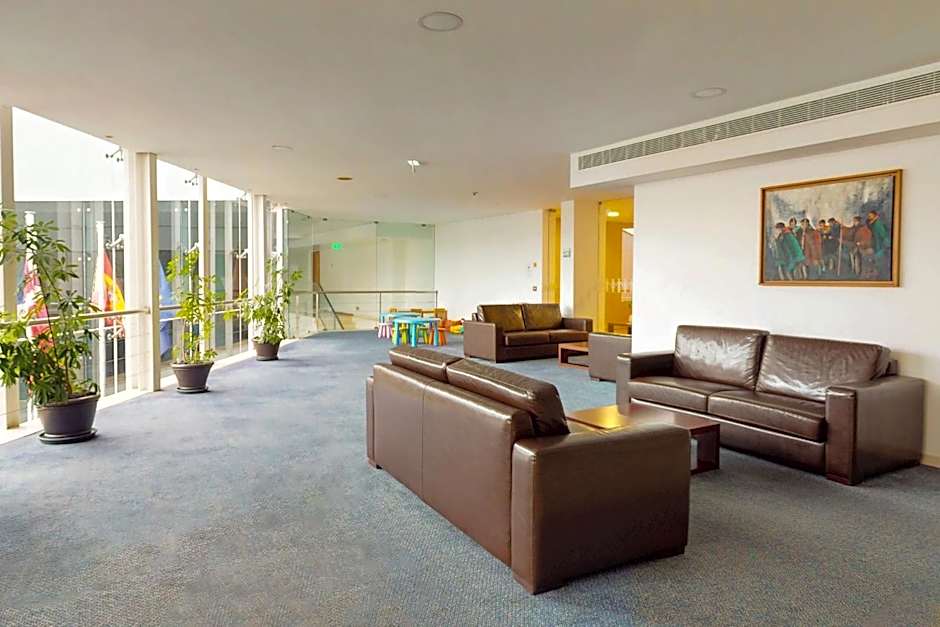 Antillia Hotel