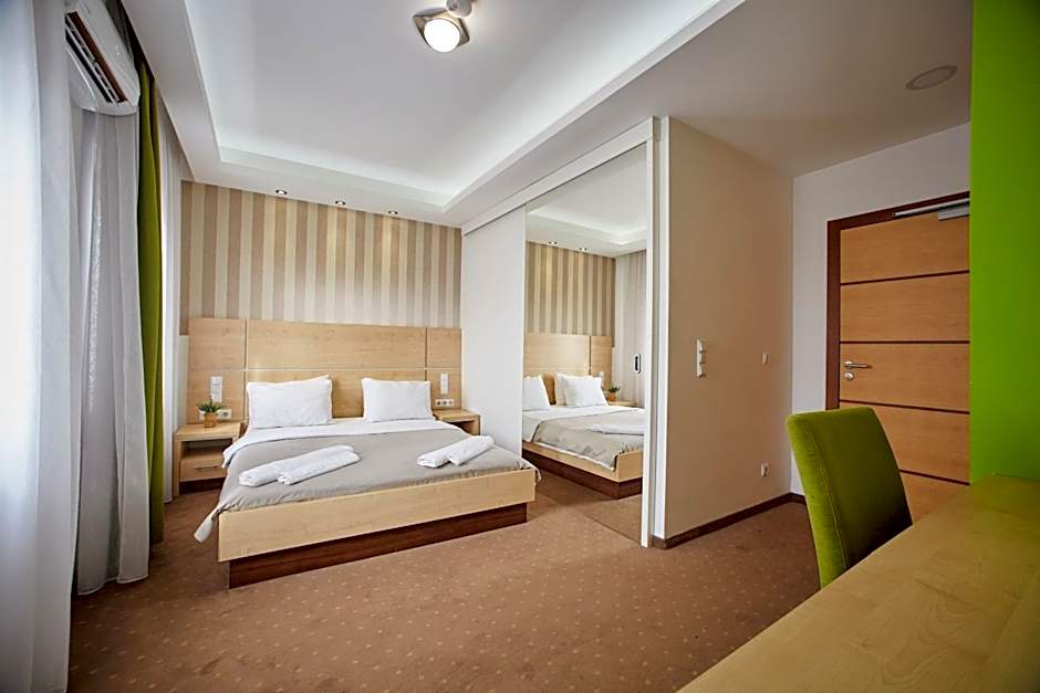 Laurus Motel Airport Tuzla