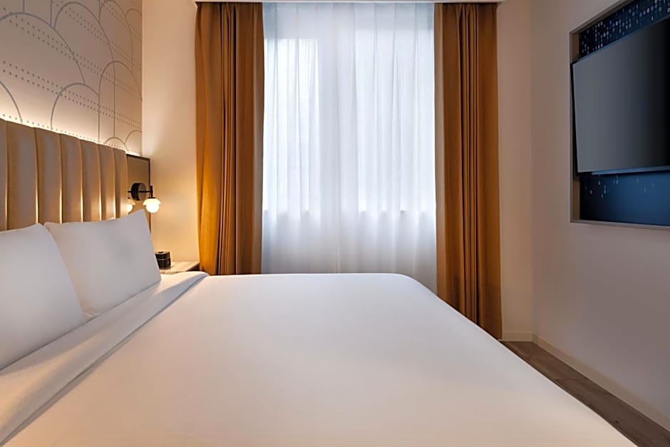 Courtyard by Marriott New York Manhattan/Soho