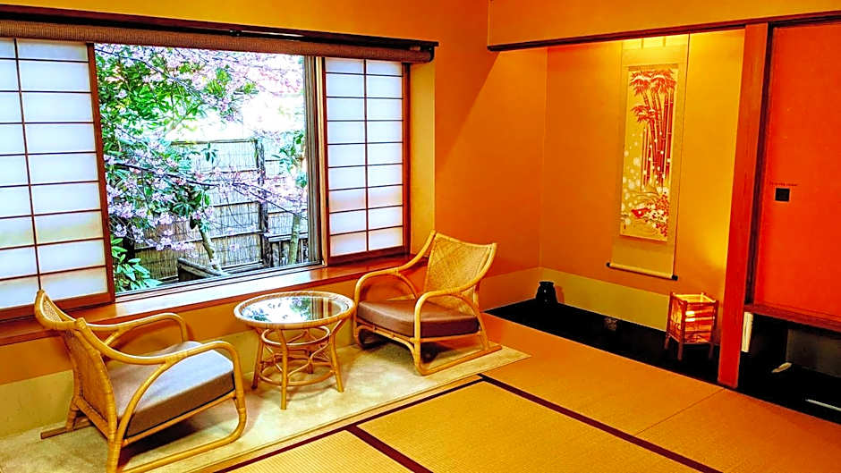 Izukogen Shirogasaki Onsen Hanafubuki