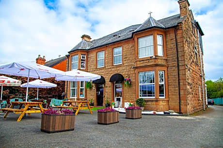Pine Lodge Hotel & Restaurant Mansfield