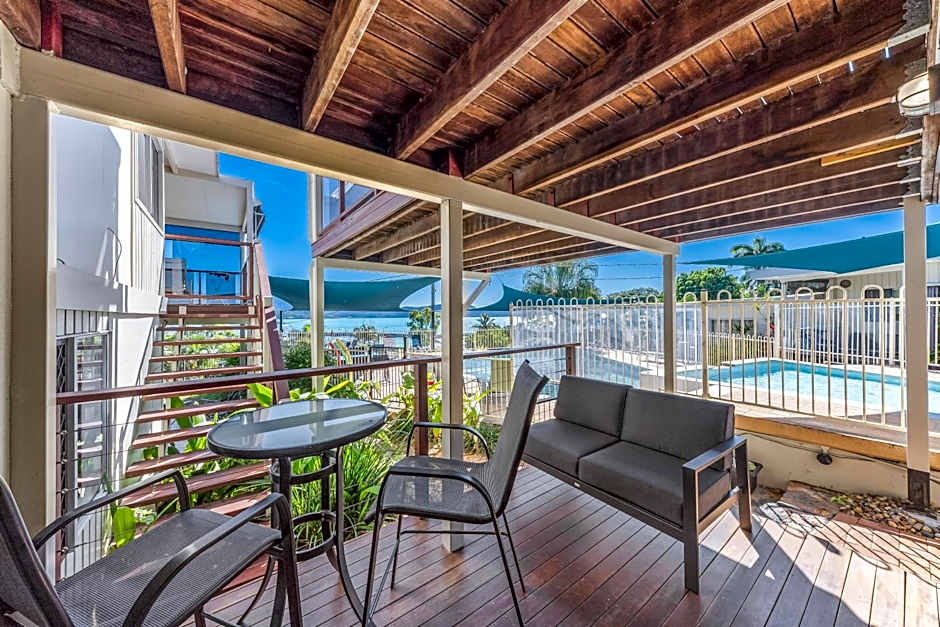 Airlie Apartments