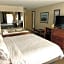 Holiday Inn Express Holland By IHG