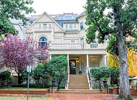 The Sterling Hotel