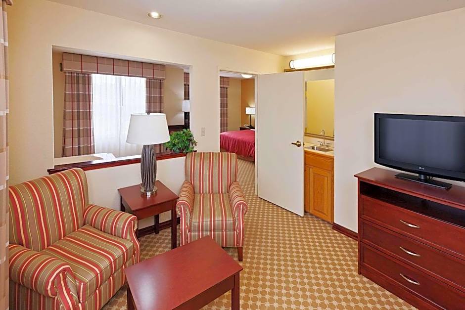 Country Inn & Suites by Radisson, Tulsa, OK