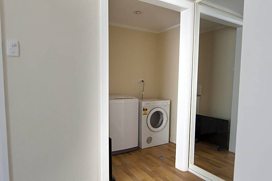 Redhill Cooma Motor Inn