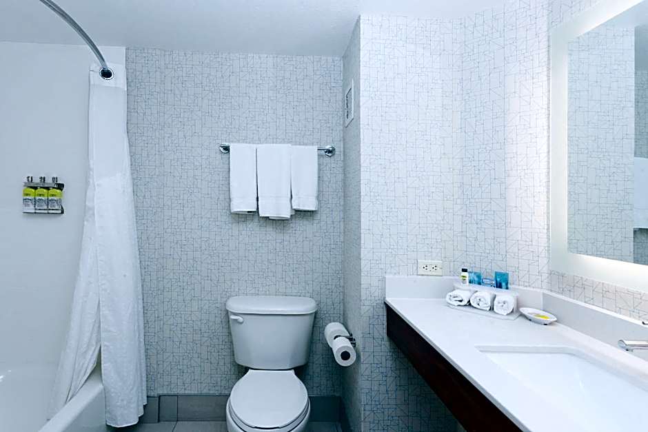 Holiday Inn Express Hotel & Suites Montgomery Boyd-Cooper Parkway By IHG