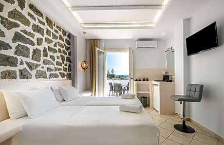 Superior Room with Pool View
