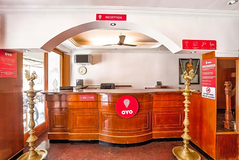 OYO Flagship 30746 Hotel Sakthi Park