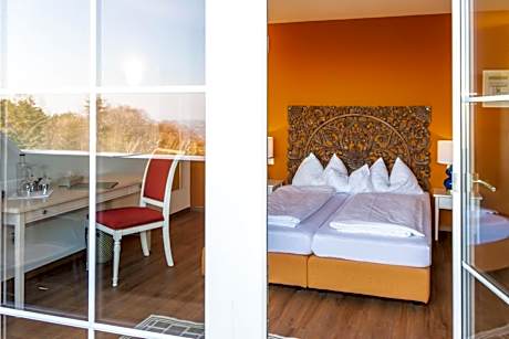 Deluxe Double Room with Balcony