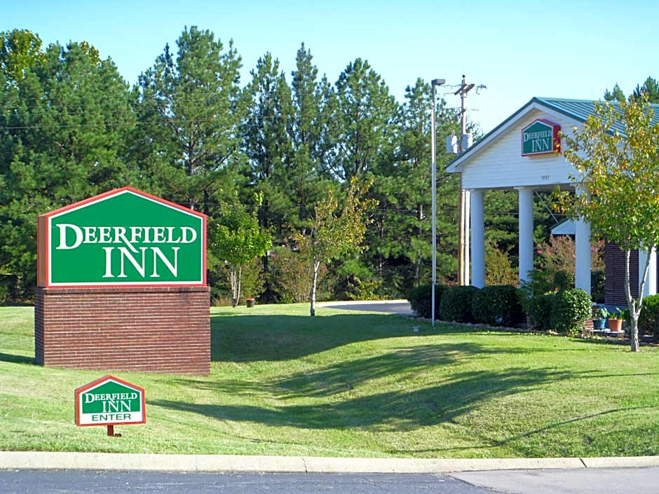 Deerfield Inn and Suites - Fairview