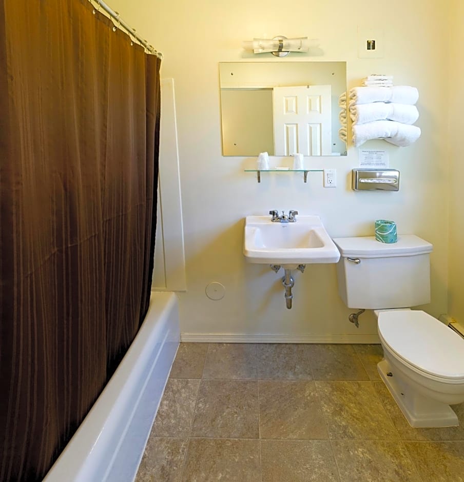 Sunset Lodge Escanaba