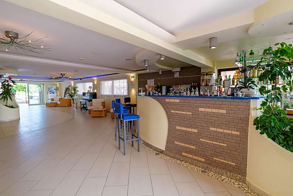 Hotel Classic - Azzurro Club