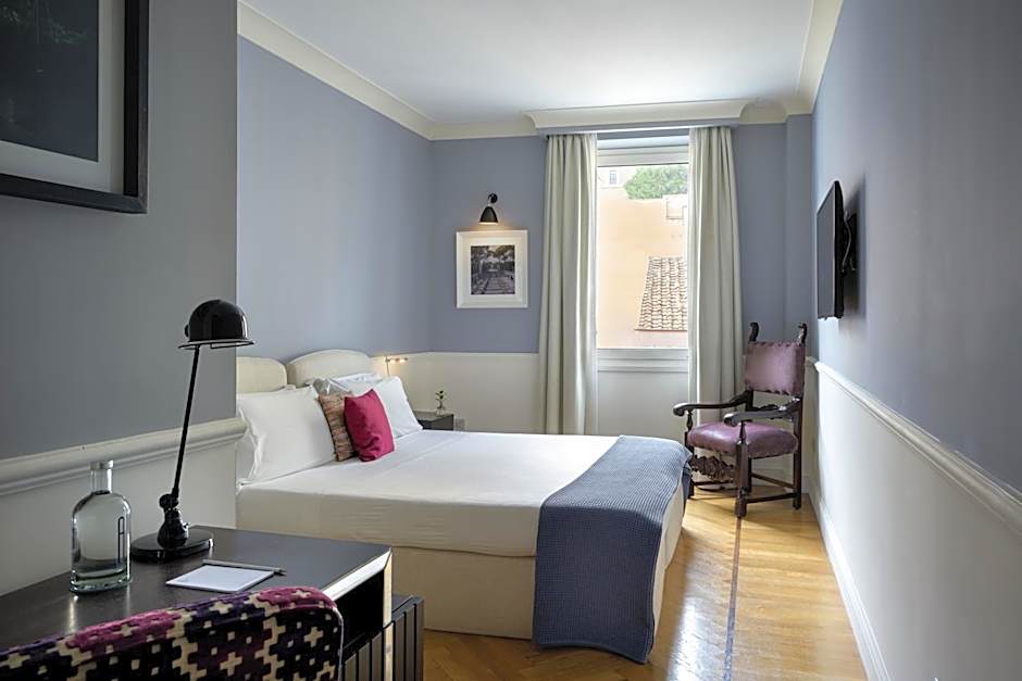 The Fifteen Keys Hotel