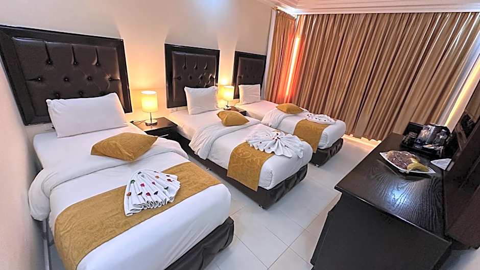 Sharah Mountains Hotel