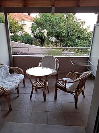 Studio (2 Adults) with no Sea View