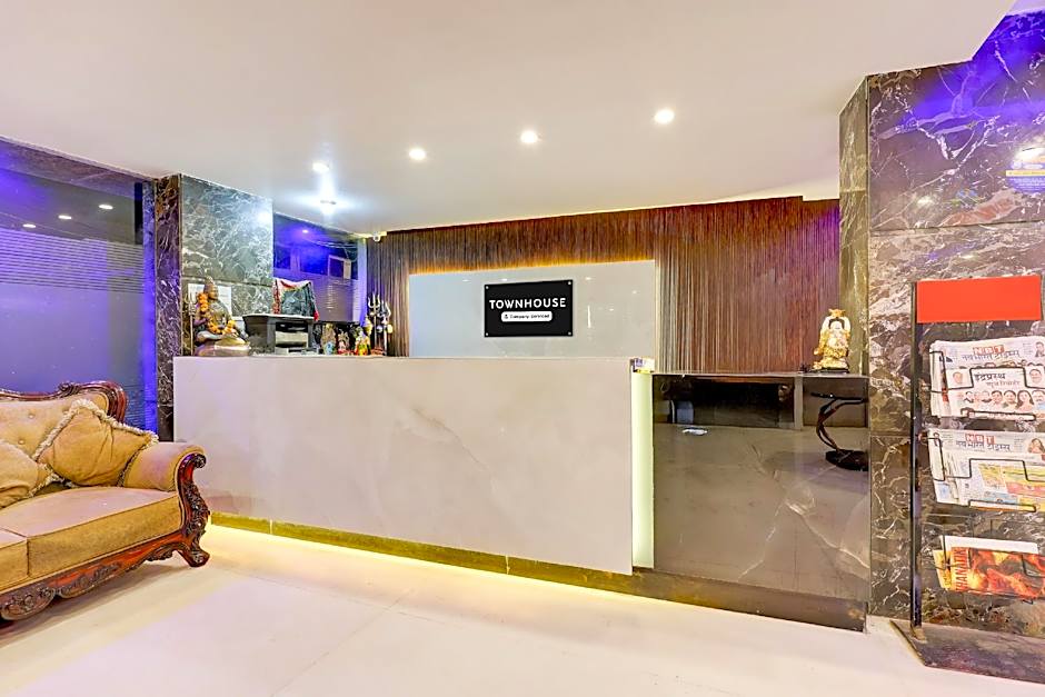 Super Townhouse Oak New Delhi Central Railway Junction Formerly Uppal International