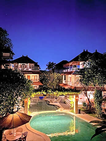 Deluxe Double or Twin Room with Pool View