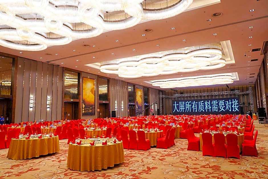 Crowne Plaza Dalian Sports Center by IHG