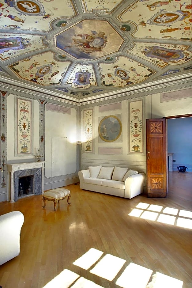 Palazzo Tolomei - Residenza D'Epoca