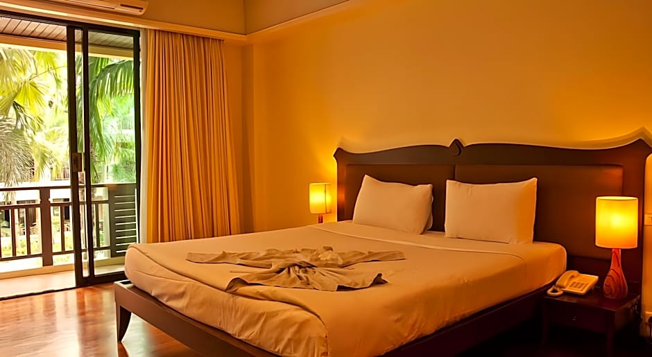 Le Casa Bang Saen Hotel