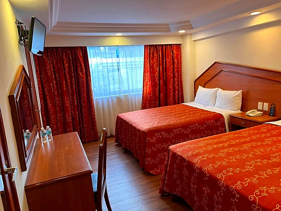 Photo 1 of 5 of Triple Room