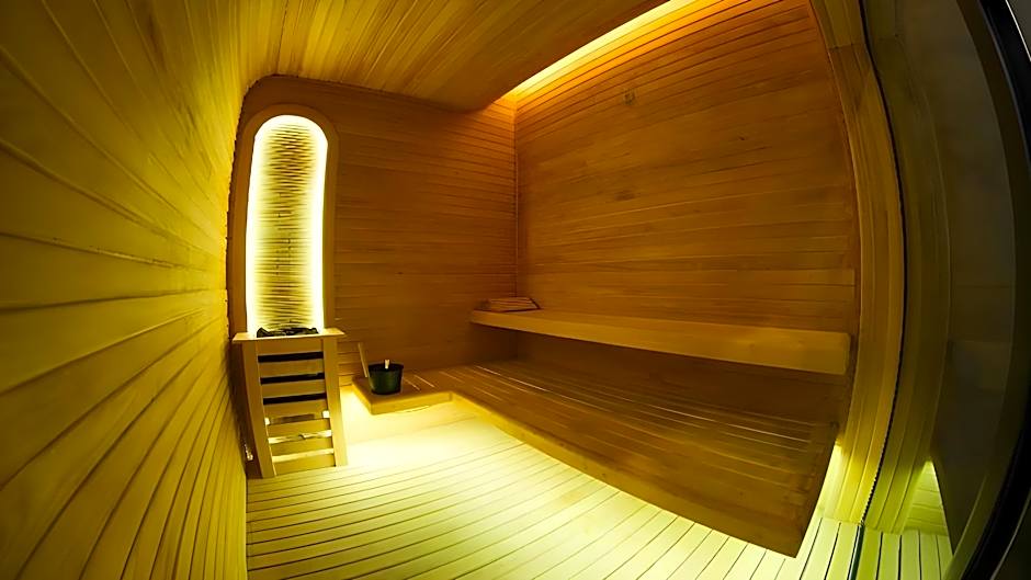 The Superior Living Kagithane