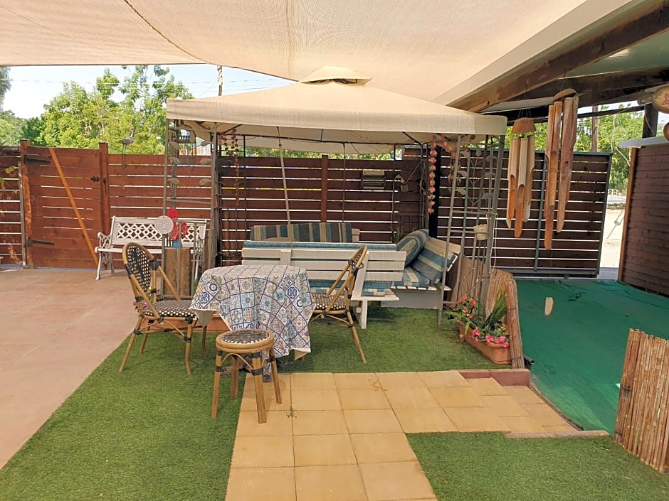 Zimmer Belev HaKikar- Dead sea