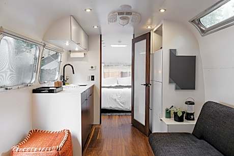 Premium Airstream Suite