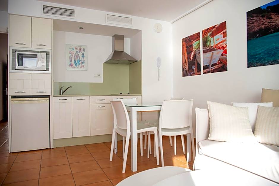 Apartamentos Llobet Ibiza