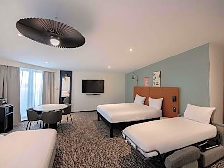 ibis Paris Canal Saint Martin