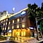 Yisu Impression Hotel (Ningbo Tianyi Square chenghuangmiao station)