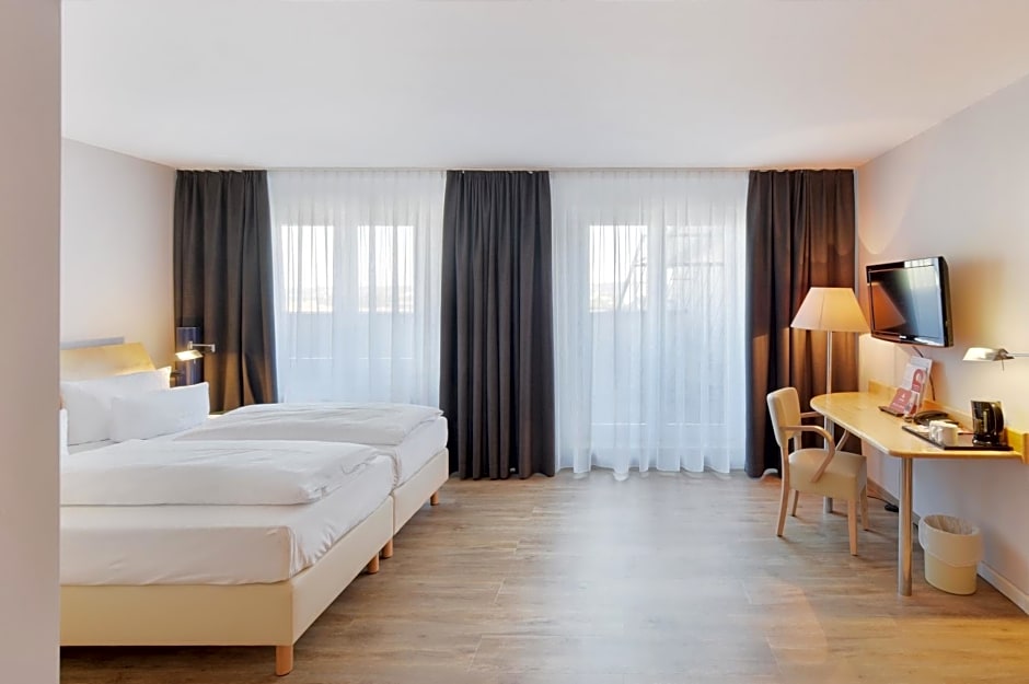 Amedia Dresden Elbpromenade, Trademark Collection by Wyndham