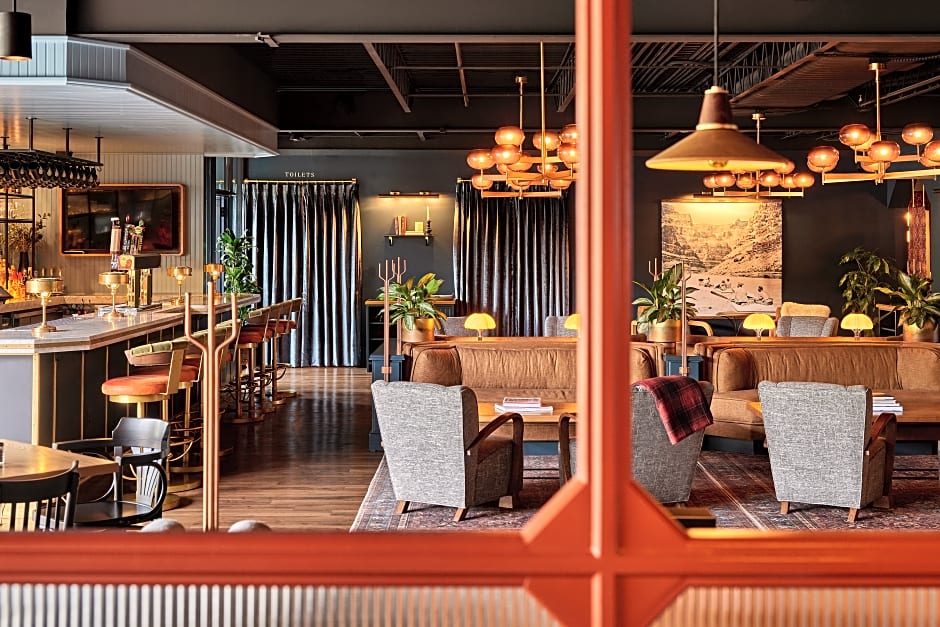 High Country Motor Lodge - Near NAU / Downtown