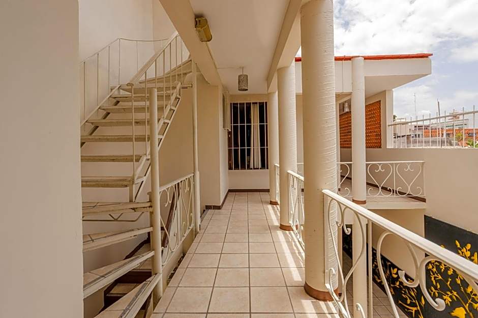 HOTEL NIUT-JA