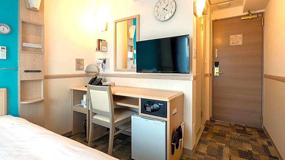 Toyoko Inn Nagareyama-Otakanomori Ekimae