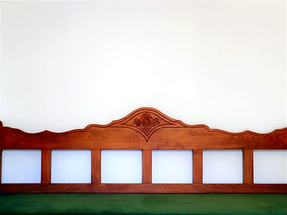 ΤΟ ΚΑΜΙΝΙ ΤΟΥ ΜΗΛΑ