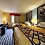 Super 8 by Wyndham Staunton