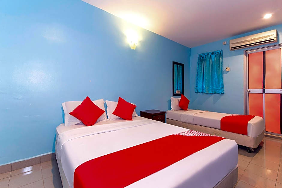 Capital O 252 Lotus Hotel