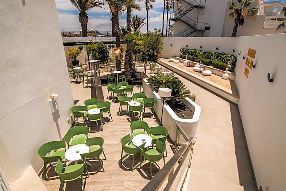SENTIDO Aequora Lanzarote Suites