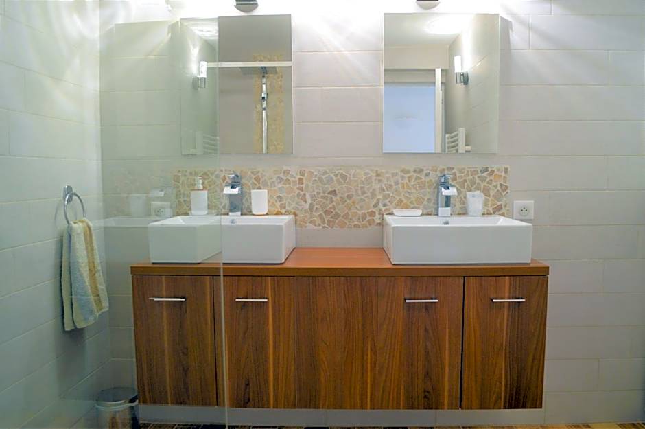 Villa La Terre Des Lauriers