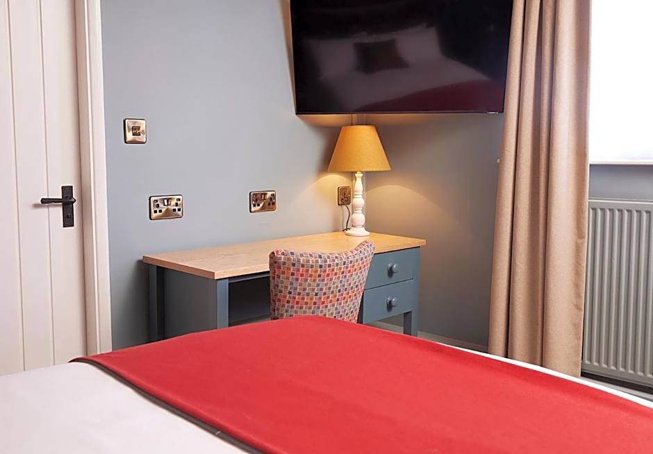 Castle Hotel by Chef & Brewer Collection