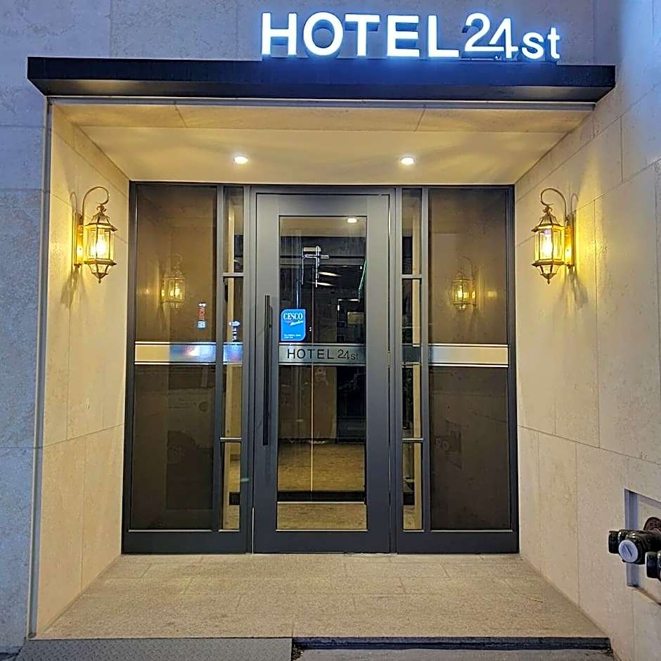 Hotel24ST.UrbanBrown Seosan lakepark 