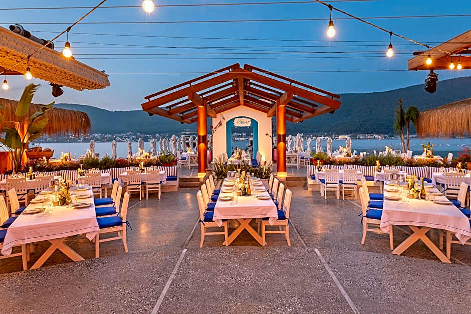 Titanic Luxury Collection Bodrum