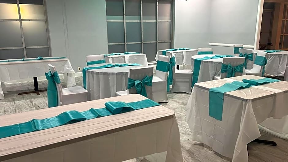APM Inn & Suites - Jacksonville