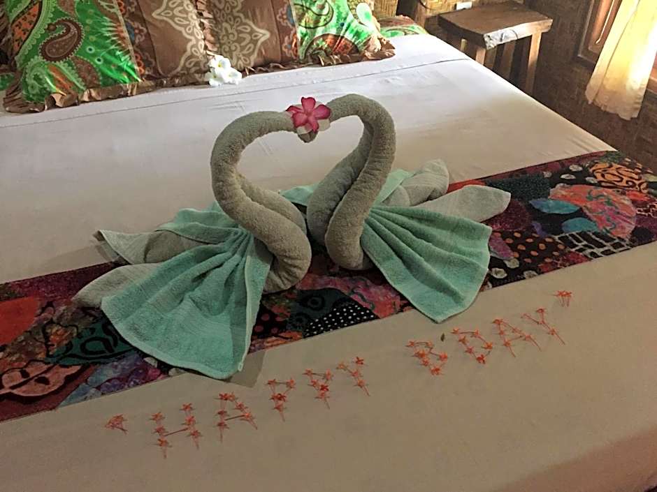 Kampung Meno Bungalows