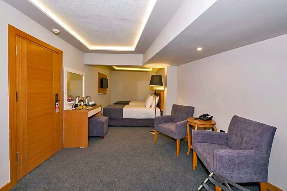 Bergama Hotel Old City