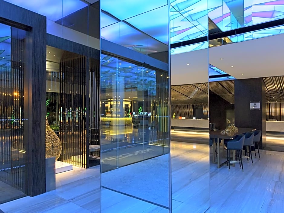 Le Meridien Kota Kinabalu