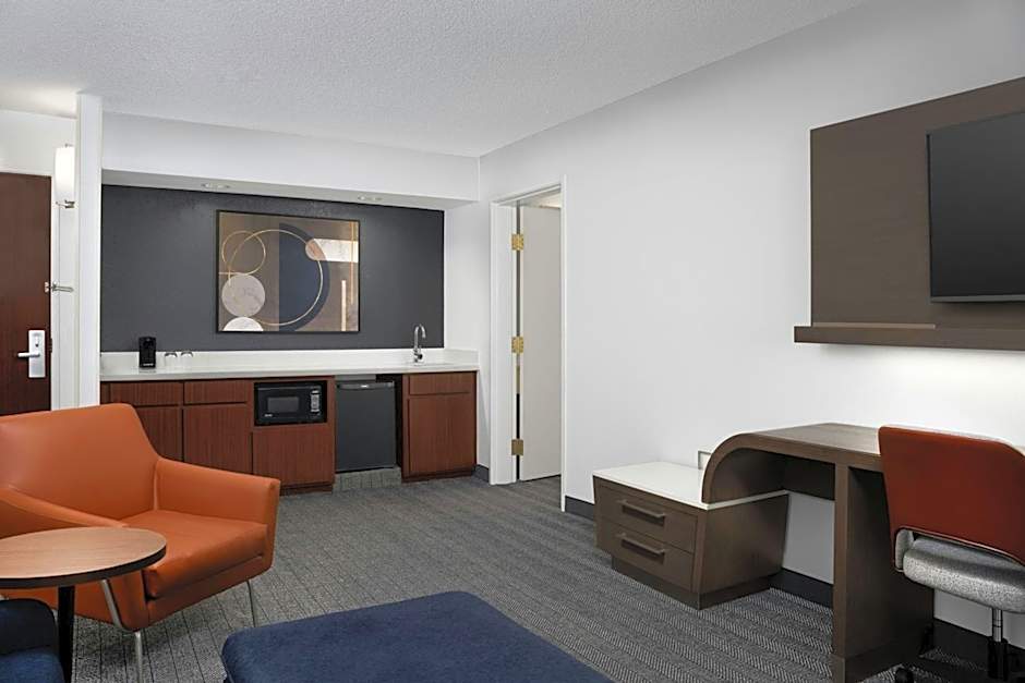 Courtyard by Marriott Lakeland