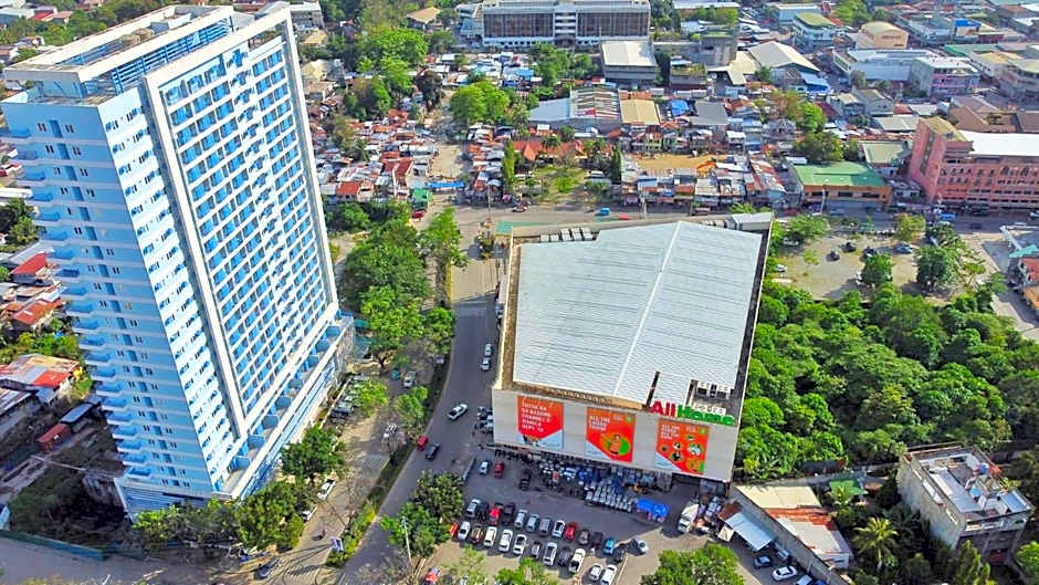 2 BR Loop Tower 1524